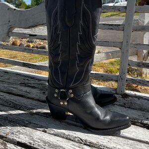 Dingo® Ladies Heavens To Betsy Black Western Boots DI926